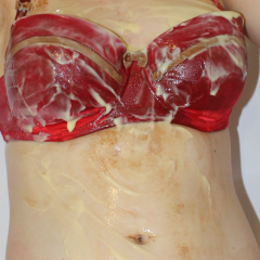 messy944: Trash her red underwear