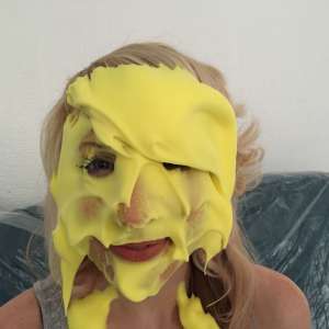 www.messy-jessie.com: Free Messy Jessie pics and Website/umd store down temporarily