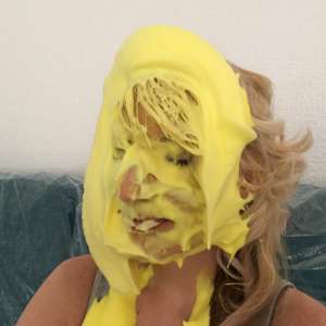 www.messy-jessie.com: Free Messy Jessie pics and Website/umd store down temporarily