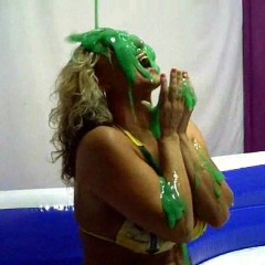 pie_burglar: Mitzy's slime video