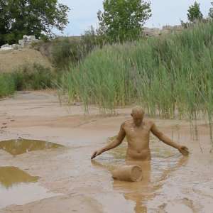 RyuuWammer: Photos from this years upcoming mudpit vidoes