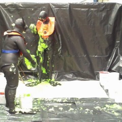 Diver2810: At last me and the wife get messy together