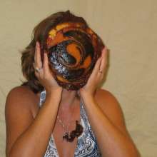 Gurph Morlicks: Mrs. Bee's Breathtaking Beauty Is Burning a Hole in My Hard Drive!