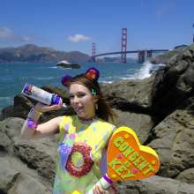 messyhot: Tigress Sploshing by the Golden Gate Bridge