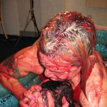 nikkismess: Grape Jelly Wrestling