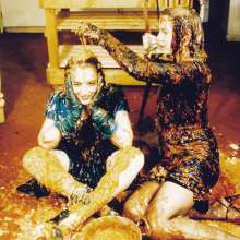 katew: Mirrel, Zeta and Caroline have a food fight