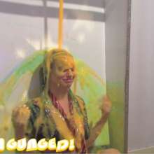TotallyGunged: Evil Headmistress vs Messy School Bratz!