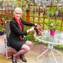 WSMProductions: Mrs. CC soaks her business suit--92 enhanced images--wsm