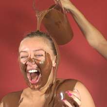 MissT: Beth Covered in Chocolate