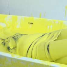 MostWam: Custard Bathing Mia