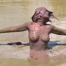 FOXY: painted and deep mud