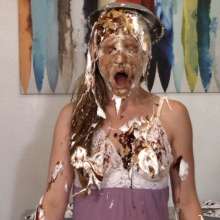 Messygirl: Messygirl Virgin Jessie