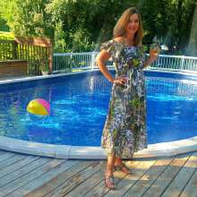 HappyCamper: Early birthday wishes to Mrs Bee!