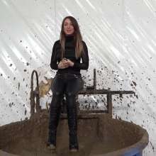 MostWam: Casual Mud Dunk Amber