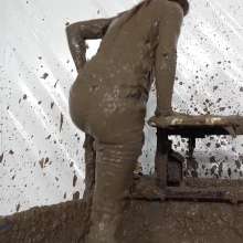 MostWam: Casual Mud Dunk Amber