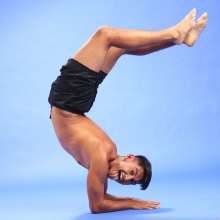 PieZone: What Do You Guys Think of This Male Model?