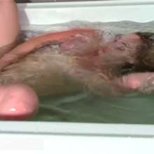 Messygirl: Underwater Orgasms