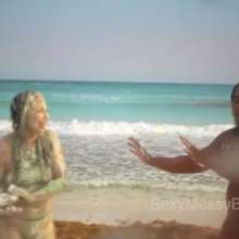 Alana SexyMessyBabes: Beach Pied