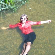 wetnylons: New Wet Vid Posted