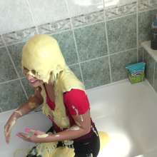 TheGungeZone: Lauren's Messy Football Forfeit