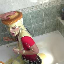 TheGungeZone: Lauren's Messy Football Forfeit