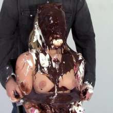 Messygirl: Pics from 2 New Messygirl Downloads!
