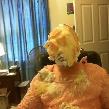 Pie Plastered Tranny: 