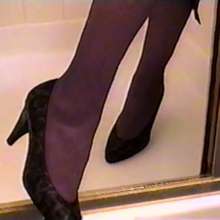 MadelineOasis: WAM Shoes Scene 1