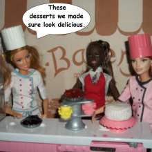 Twilight Man: The Diminutive Divas:  Patriotic Pies