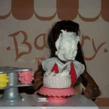 Twilight Man: The Diminutive Divas:  Patriotic Pies