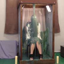 LiquidX: Apartment 19: Insurance Salesgirl Gunged