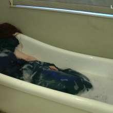 DungeonMasterOne: Cynthia's Formal Bubblebath