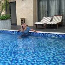 Wet_look_elena: Denim Outfit with Heels in the Pool
