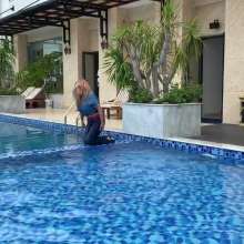 Wet_look_elena: Denim Outfit with Heels in the Pool
