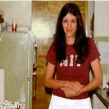 piefan2: White Pants Girl