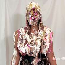 Messygirl: New Messy Glamour Girls Download: Messy in Leather