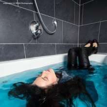 WAM Photography: Lauren Takes a Bath