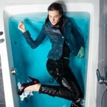 WAM Photography: Lauren Takes a Bath
