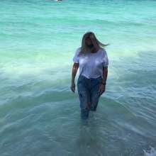 Wet_look_elena: Jeans in the Sea