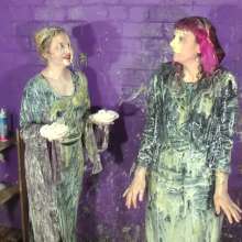 DungeonMasterOne: Mademoiselle Isabeau and Felicity get very messy in the Dungeon