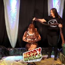 LiquidX: New: Messing with Juliette (incl. 'chocolate' Pump and Feet Tease)
