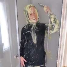Cinqgirlracer: Rainwear Floor Pie Dive and Shower Download.