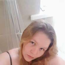 WelshCouple: Wife sent me a selfie from the shower. Of course, I had to join her.