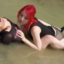 Genoll: Schoolgirls