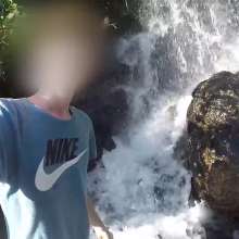 vro: Swimming with Argentina Kit + Nike Tee under Waterfalls