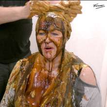 Trouso: Isla's latest hair ruin