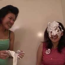 Alumi: The cutest messy duo in Japan: Mai and Maria in "Fun in the Tub"