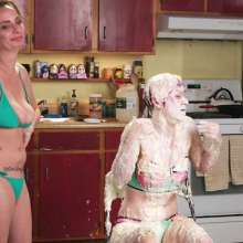 CreamMeAgain: Gross Slime For A Grand: Featuring Ashlee Graham!