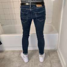 DressedforMess: Should I get my Nike AF1 and Levi's wet?