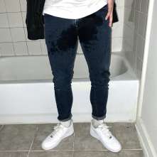DressedforMess: Should I get my Nike AF1 and Levi's wet?